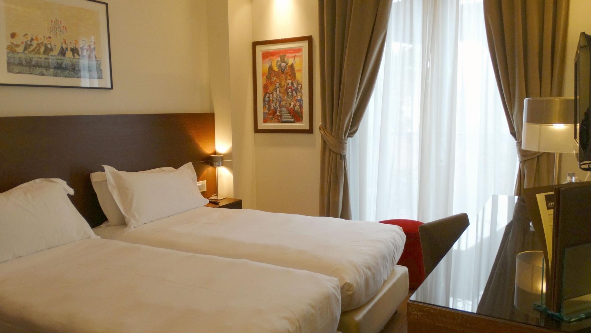 Hotel Milano Scala מראה חיצוני תמונה