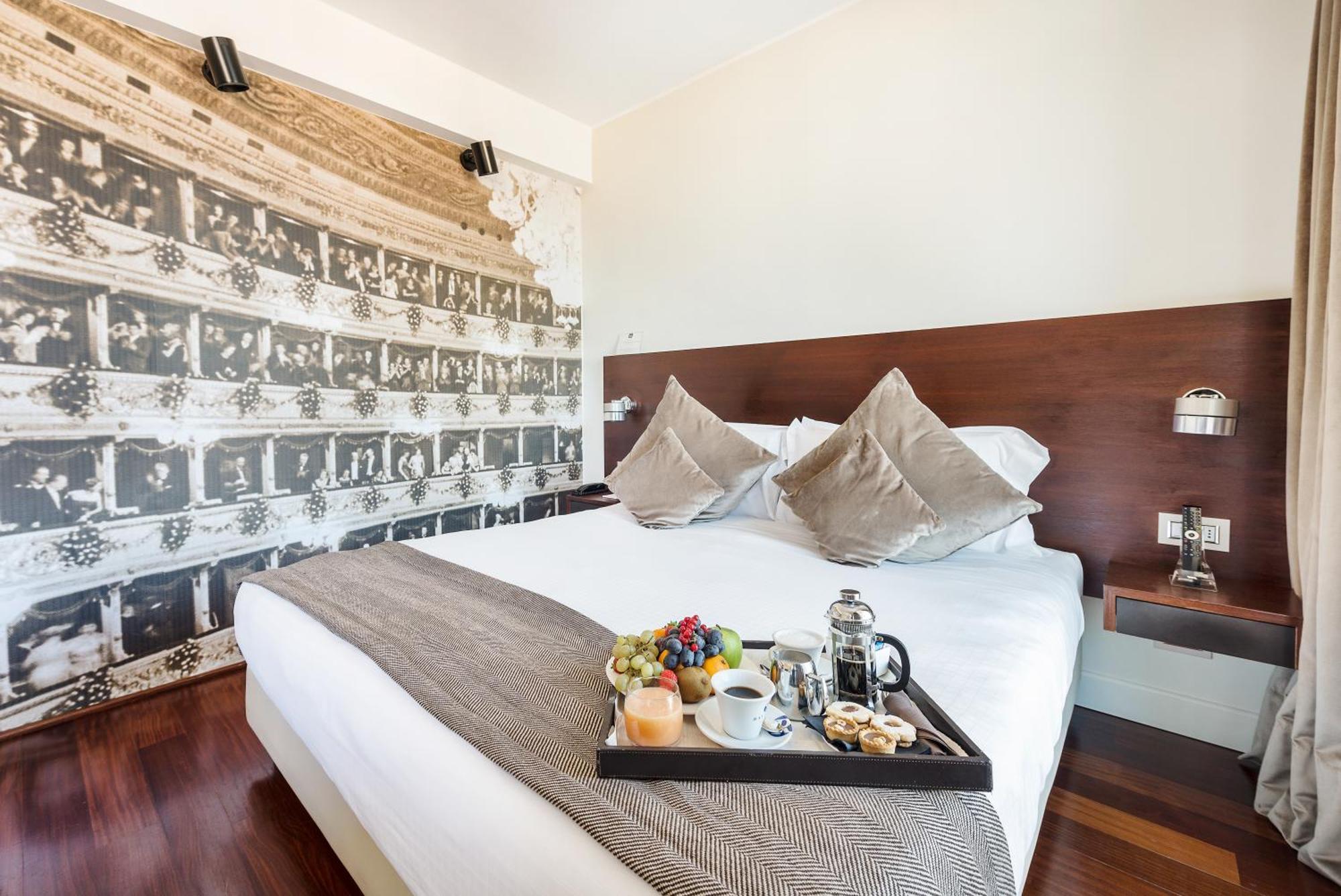 Hotel Milano Scala מראה חיצוני תמונה